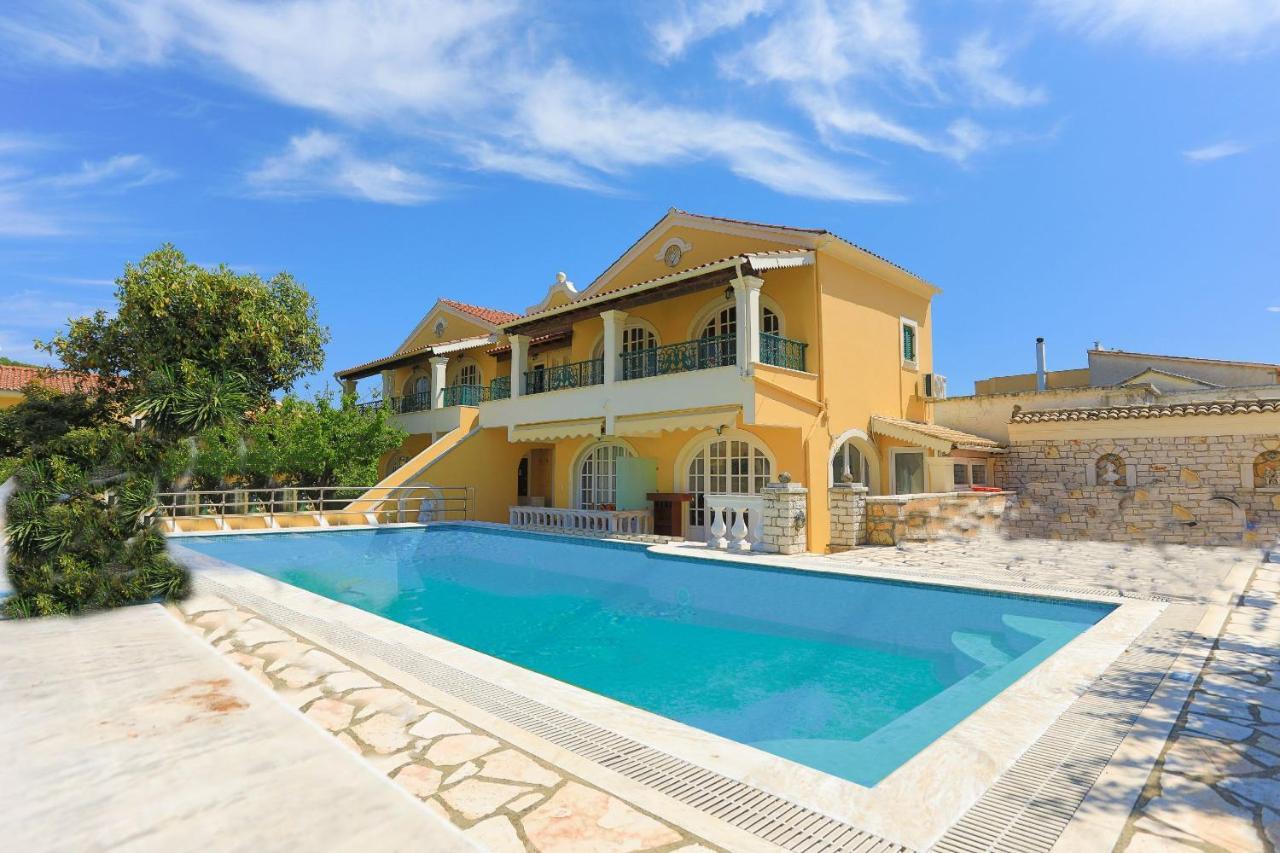 Kassiopi Home Bagian luar foto